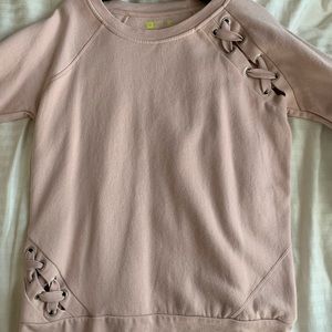 Comfy Light Pink Sweater!!